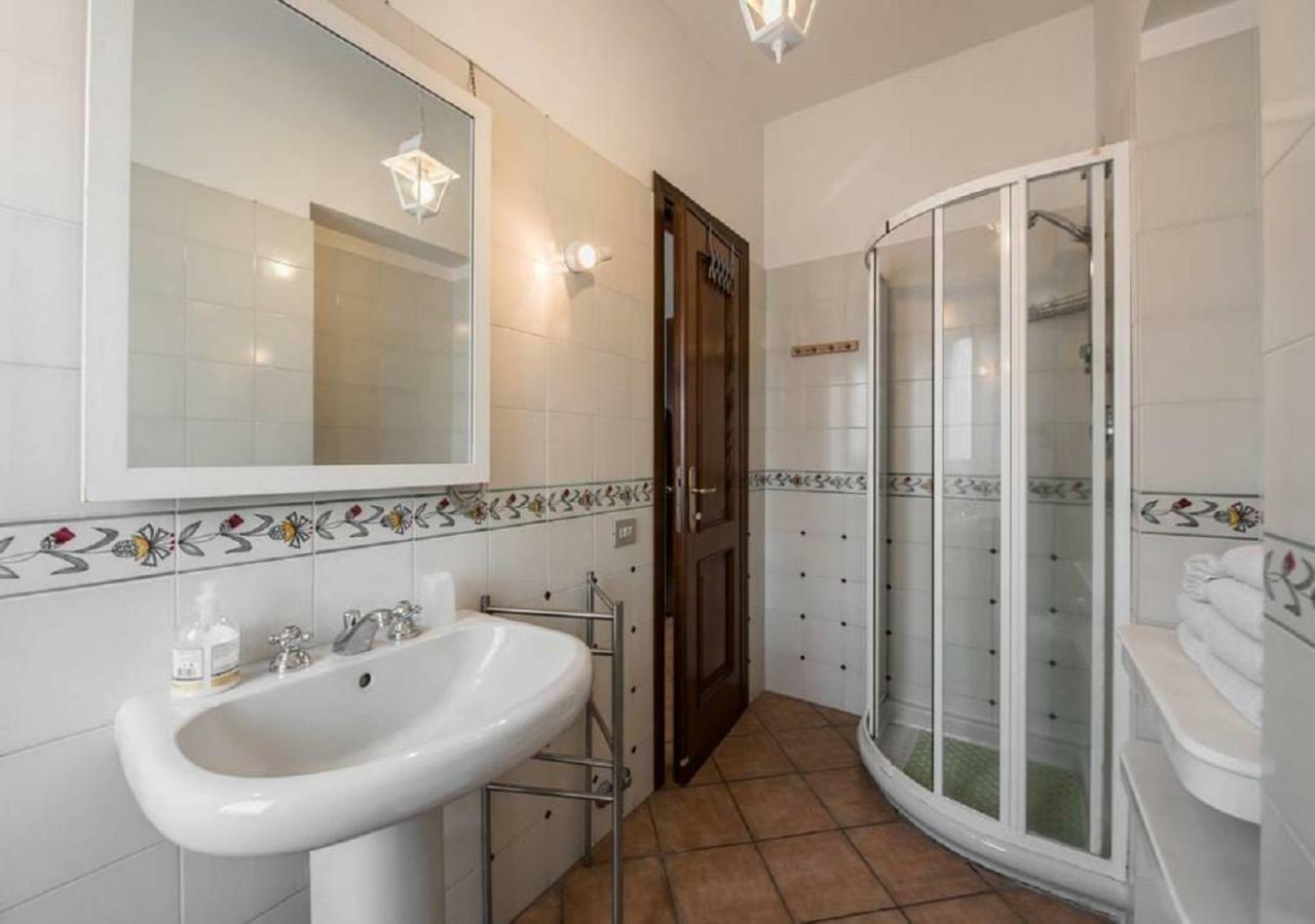 מרינו Fabiola B & B מראה חיצוני תמונה